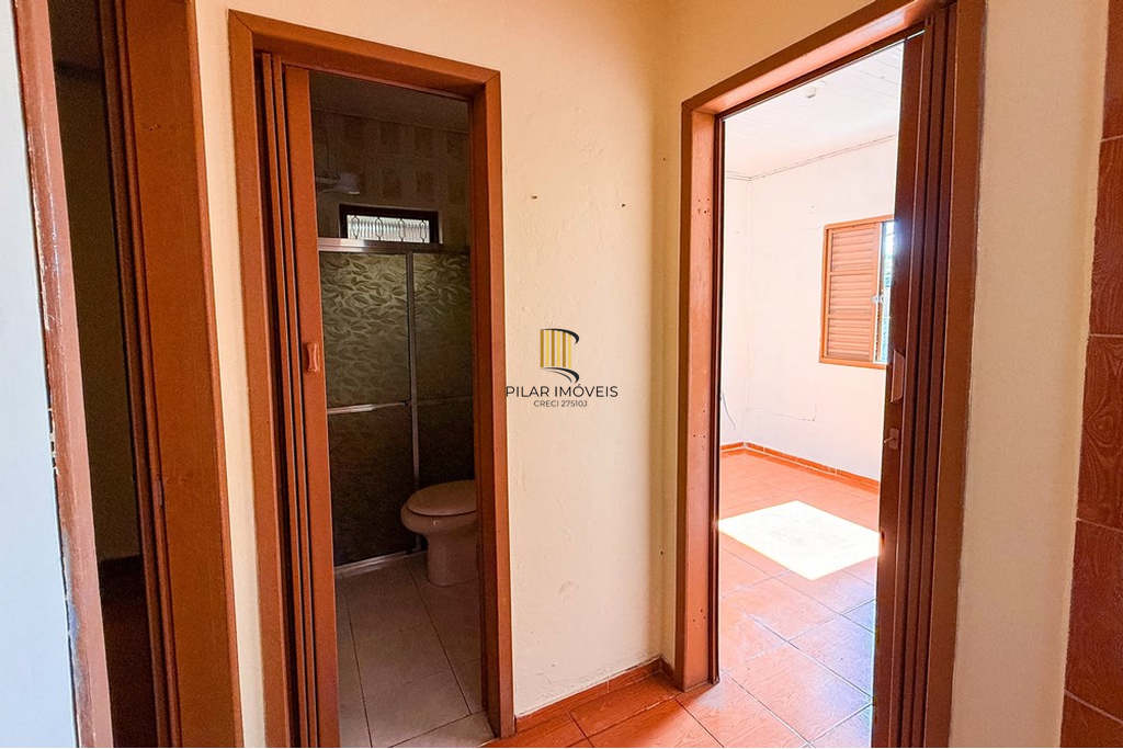 Casa 4 dormitórios no bairro Capão da Cruz