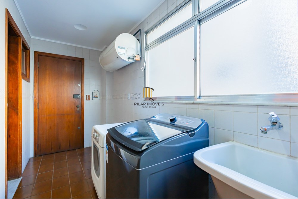 Cobertura 3 dormitórios no bairro Petrópolis