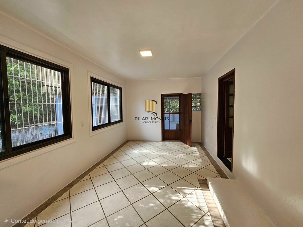 Casa 2 dormitórios no bairro Espírito Santo