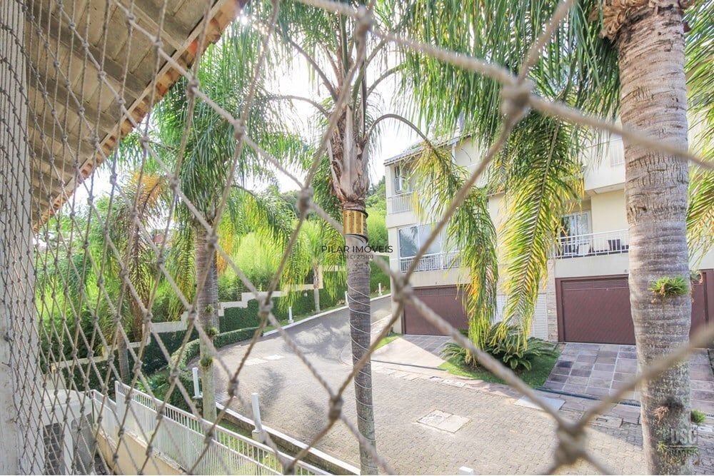 Casa de Condomínio 3 dormitórios no bairro Vila Conceição