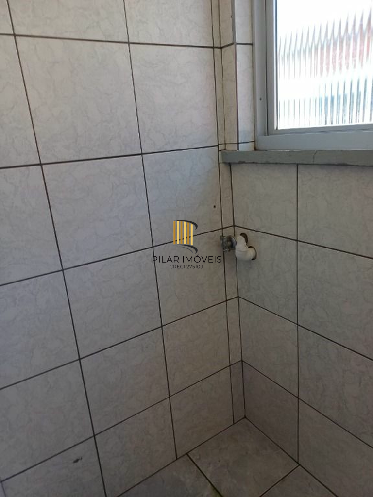 Apartamento 2 dormitórios no bairro Rubem Berta