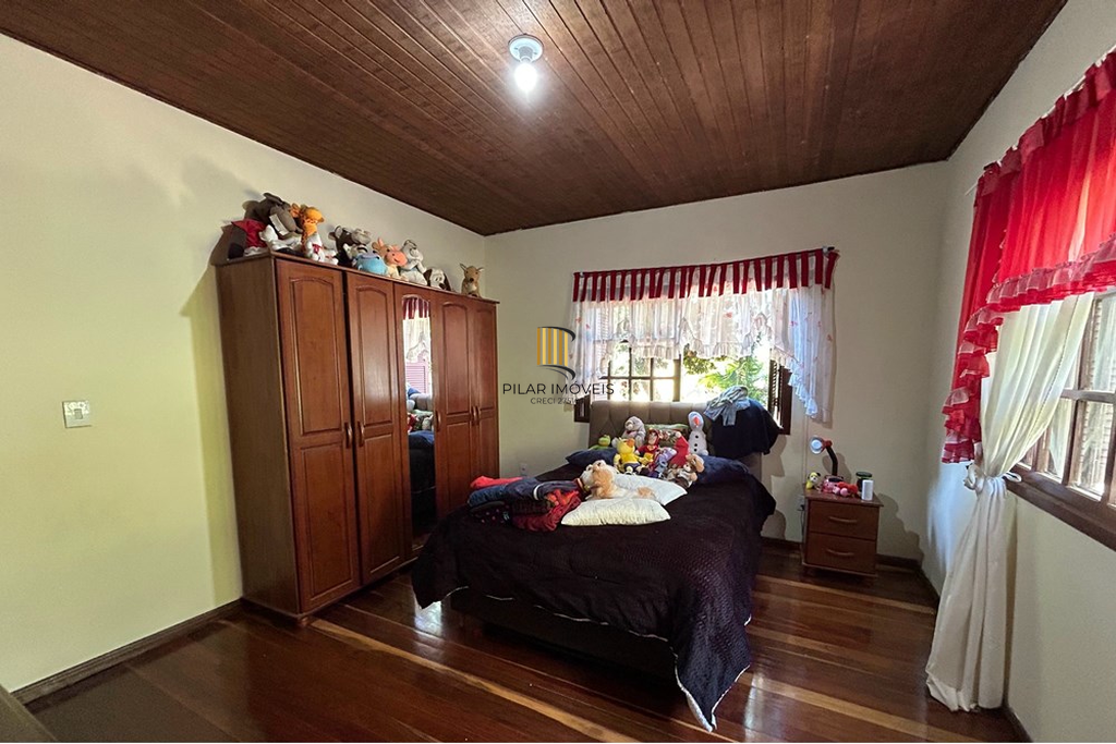 Casa 3 dormitórios no bairro Centro