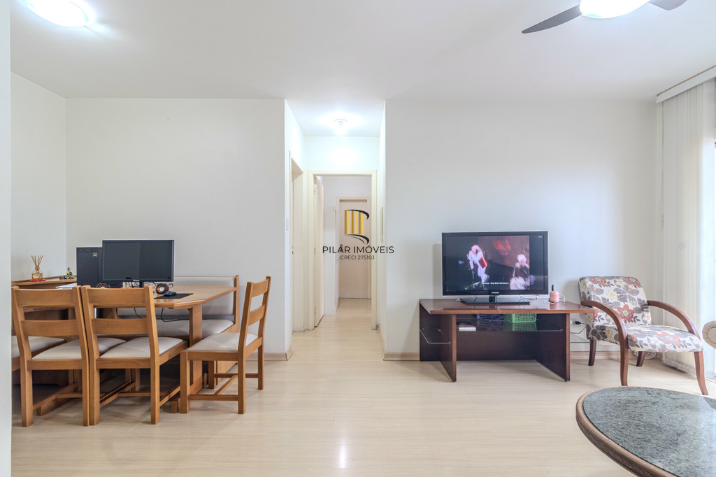 Apartamento 2 dormitórios no bairro Centro