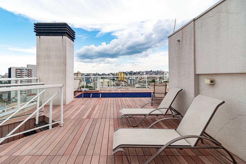 Apartamento 2 dormitórios no bairro Azenha