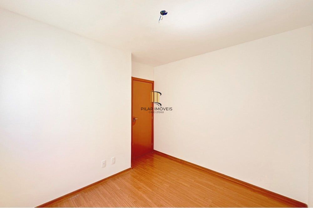 Apartamento 2 dormitórios no bairro Restinga