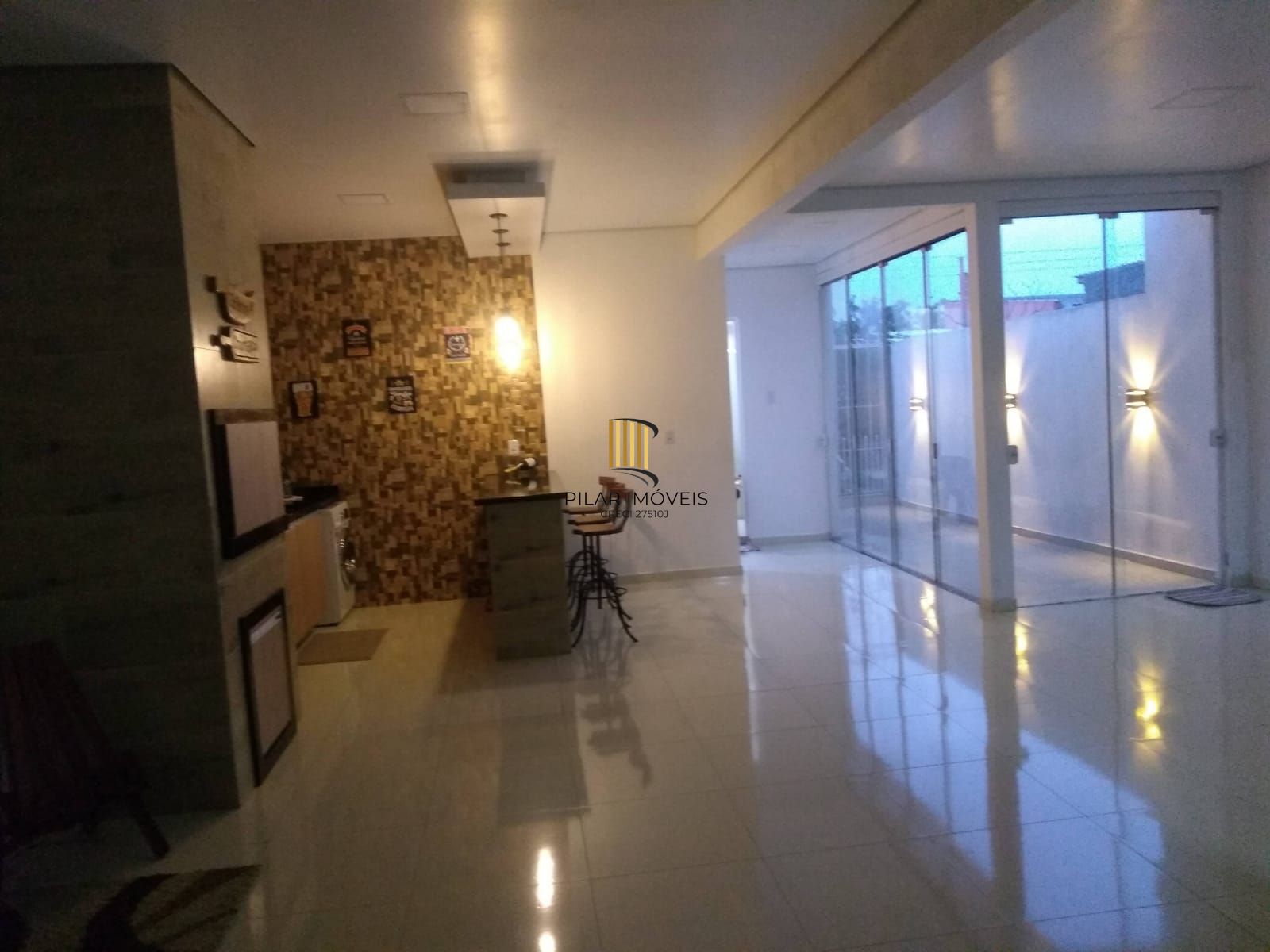 Sobrado todo reformado, 114 m², bairro Centro Novo, Eldorado do Sul