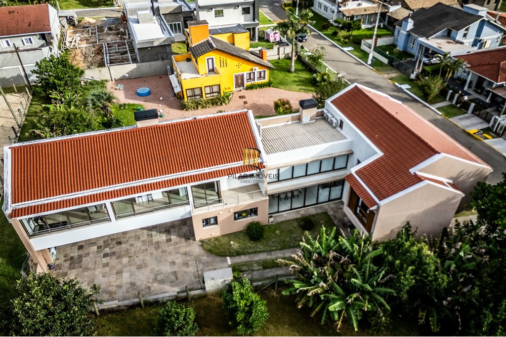 Casa de Condomínio 5 dormitórios no bairro São Lucas