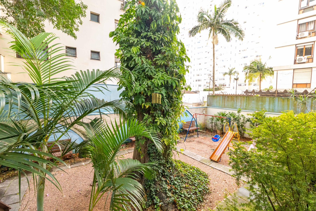 Apartamento 3 dormitórios no bairro Moinhos de Vento