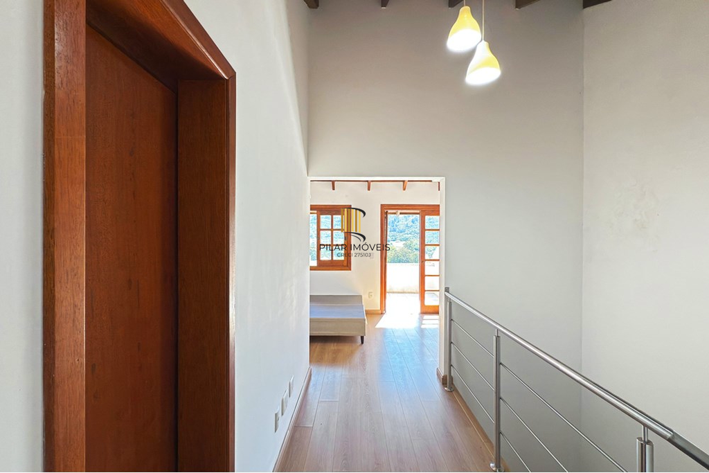 Casa 4 dormitórios no bairro Aberta dos Morros