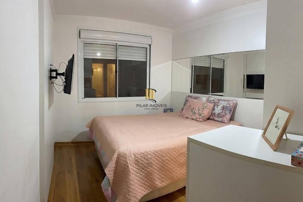 Casa de Condomínio 4 dormitórios no bairro Estância Velha