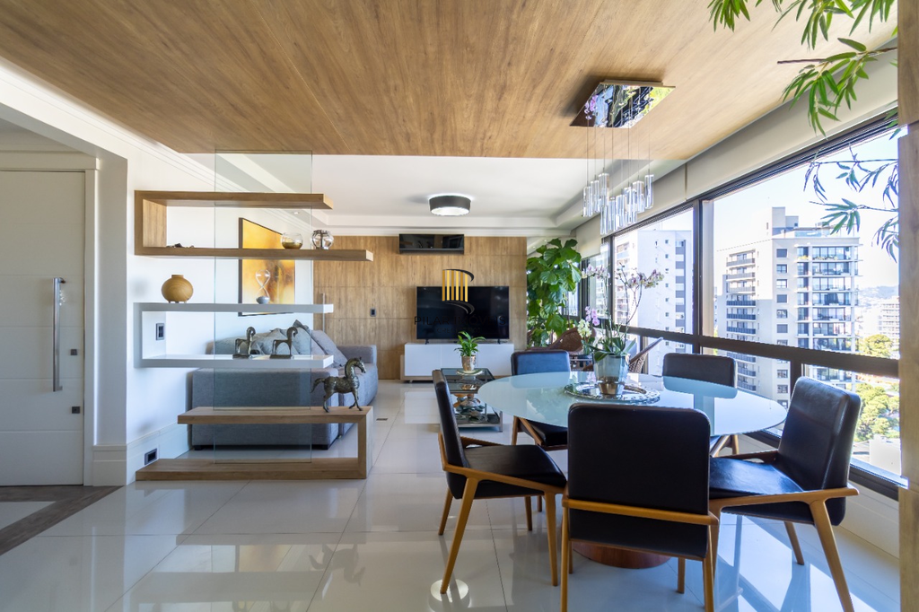 Apartamento 3 dormitórios no bairro Petrópolis