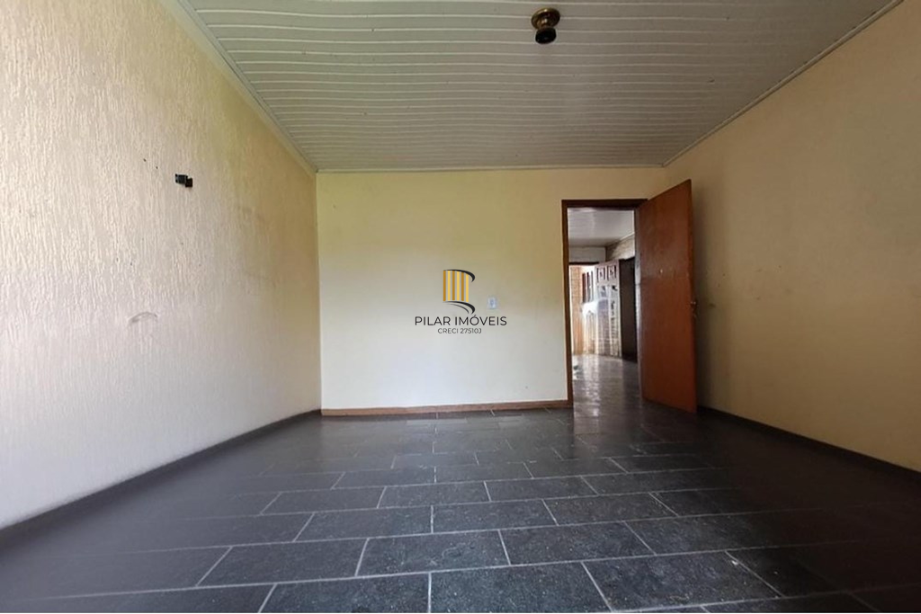 Casa 5 dormitórios no bairro Aparecida