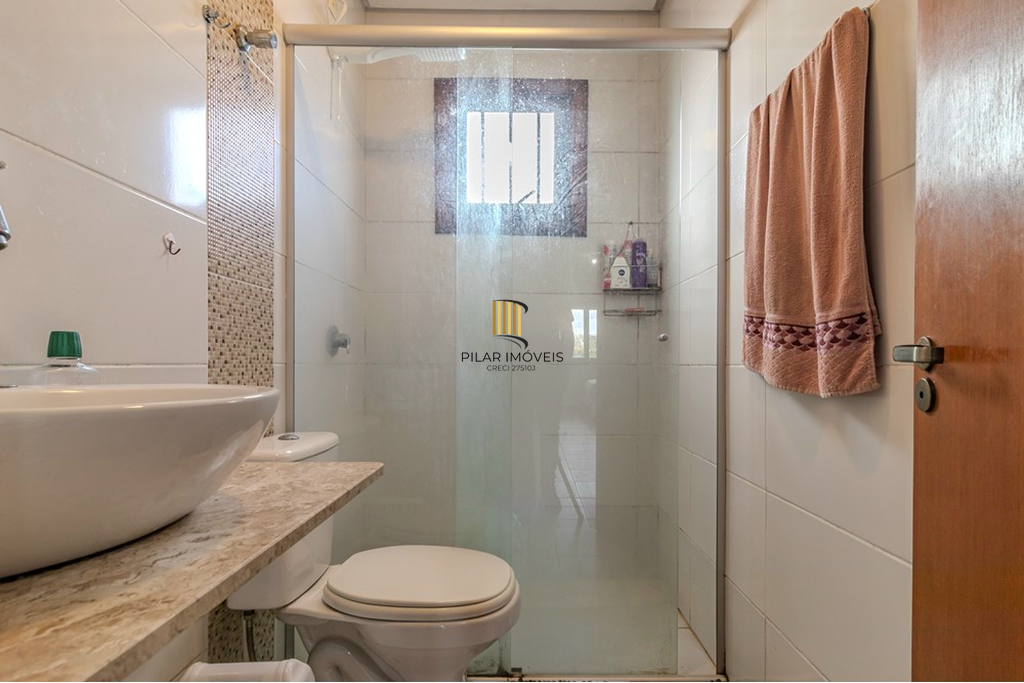 Casa 3 dormitórios no bairro Rubem Berta