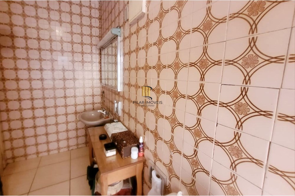 Casa 4 dormitórios no bairro Centro