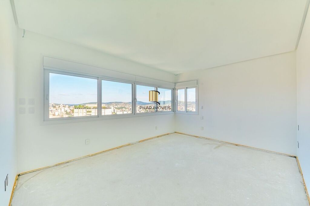 Apartamento 4 dormitórios no bairro Bela Vista