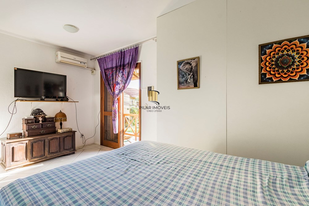 Casa de Condomínio 2 dormitórios no bairro Hípica