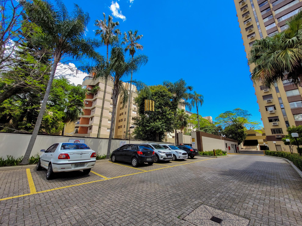 Apartamento 3 dormitórios no bairro Menino Deus