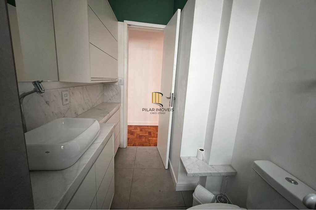 Apartamento 2 dormitórios no bairro Cidade Baixa