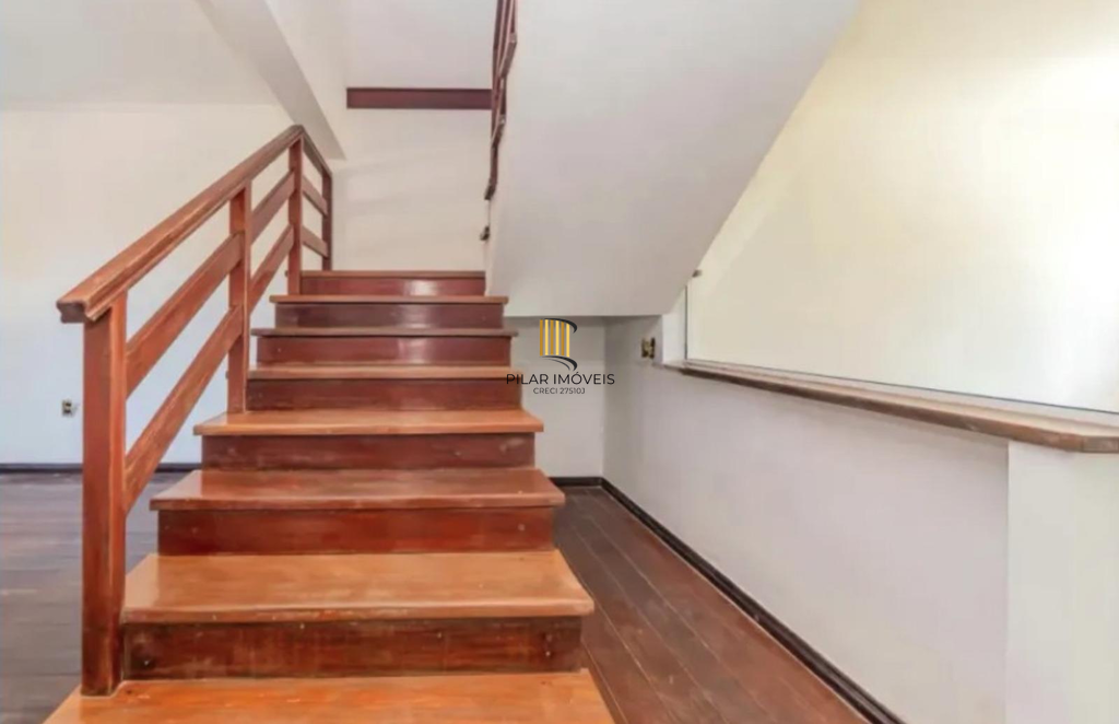 Casa 3 dormitórios no bairro Sarandi