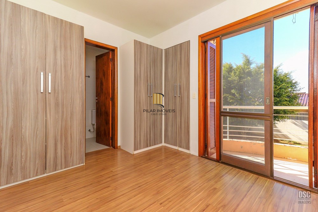 Casa de Condomínio 3 dormitórios no bairro Serraria