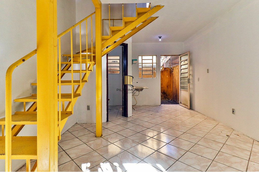 Casa de Condomínio 2 dormitórios no bairro Ipanema