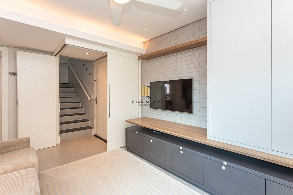 Cobertura 4 dormitórios no bairro Petrópolis