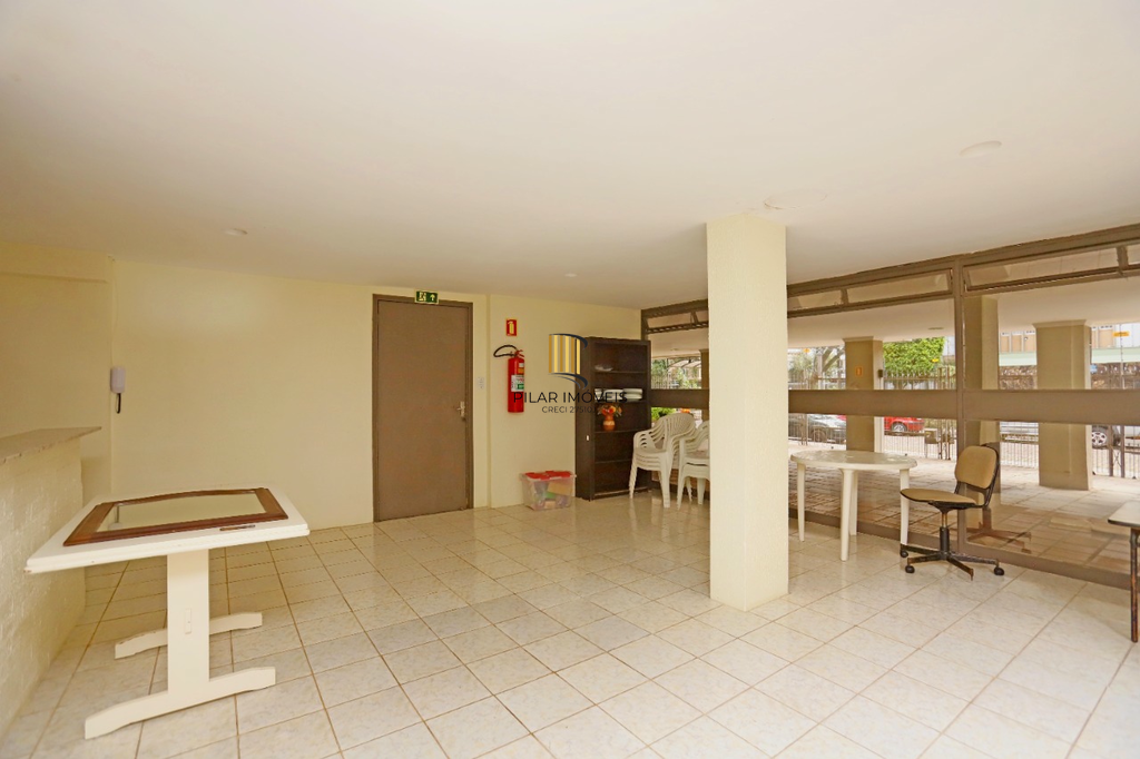 Apartamento 3 dormitórios no bairro Farroupilha