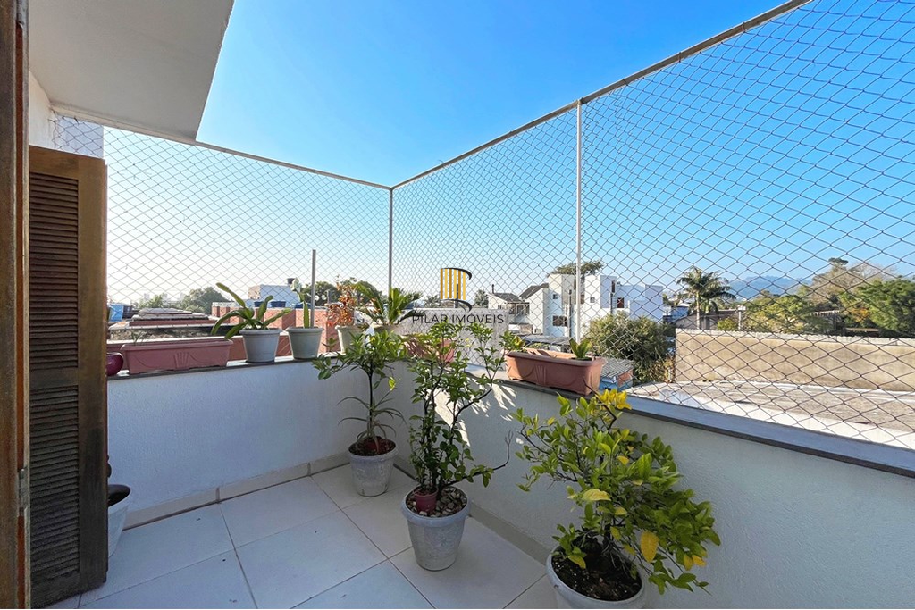 Casa de Condomínio 3 dormitórios no bairro Tristeza