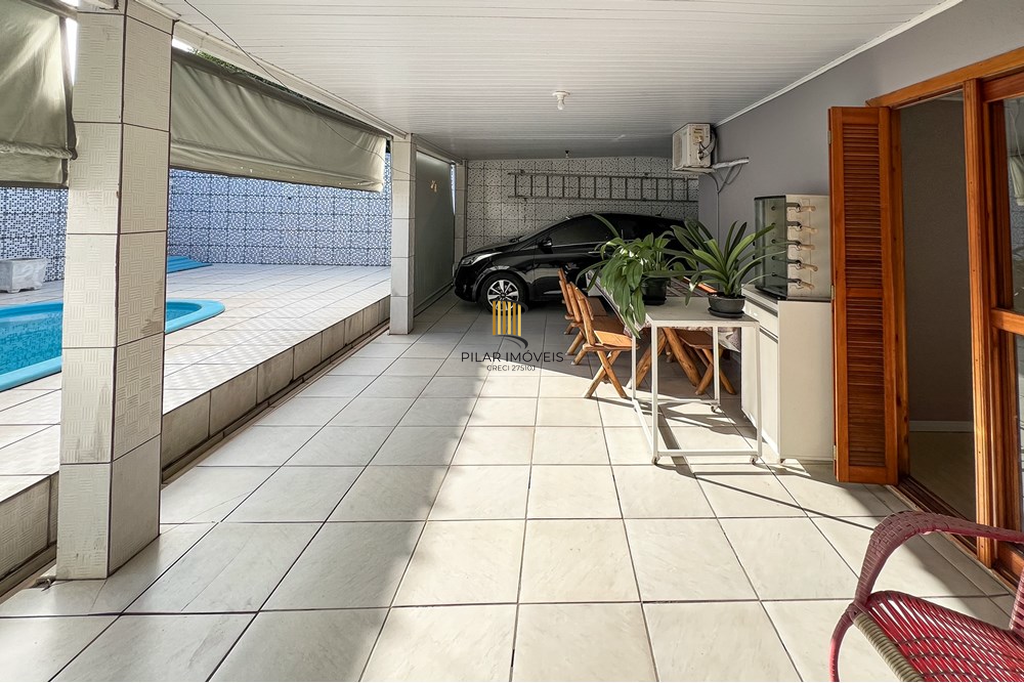 Casa 2 dormitórios no bairro Guajuviras