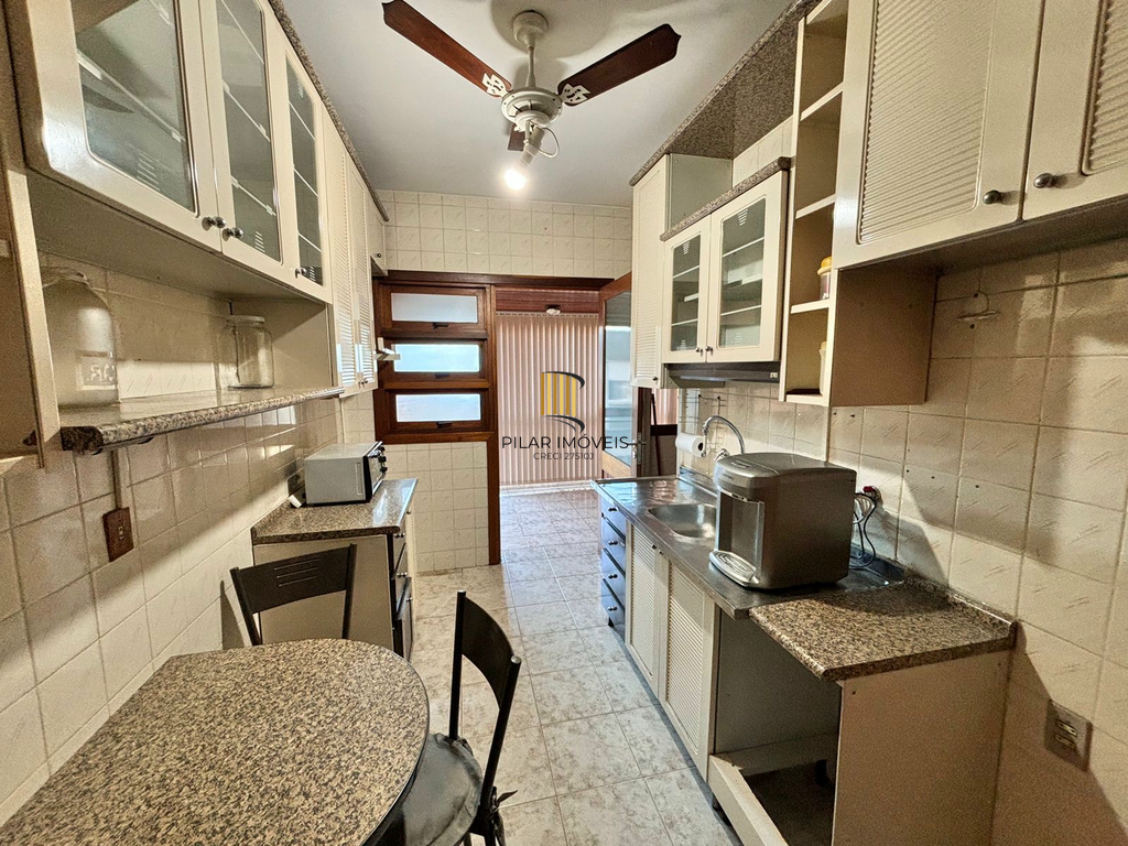 Apartamento 2 dormitórios no bairro Menino Deus