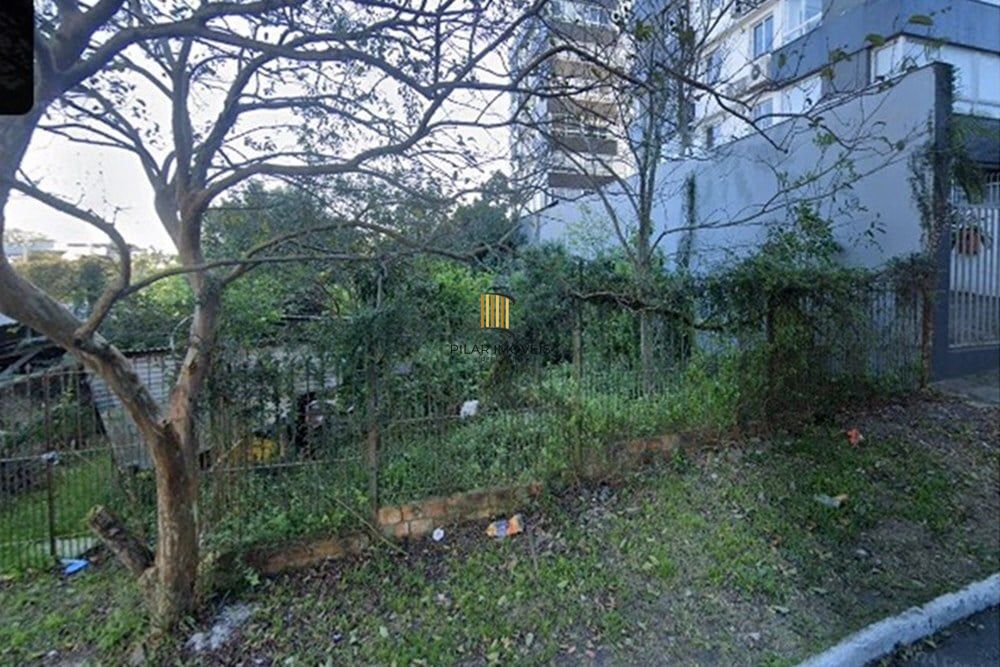 Terreno no bairro Nossa Senhora das Graças