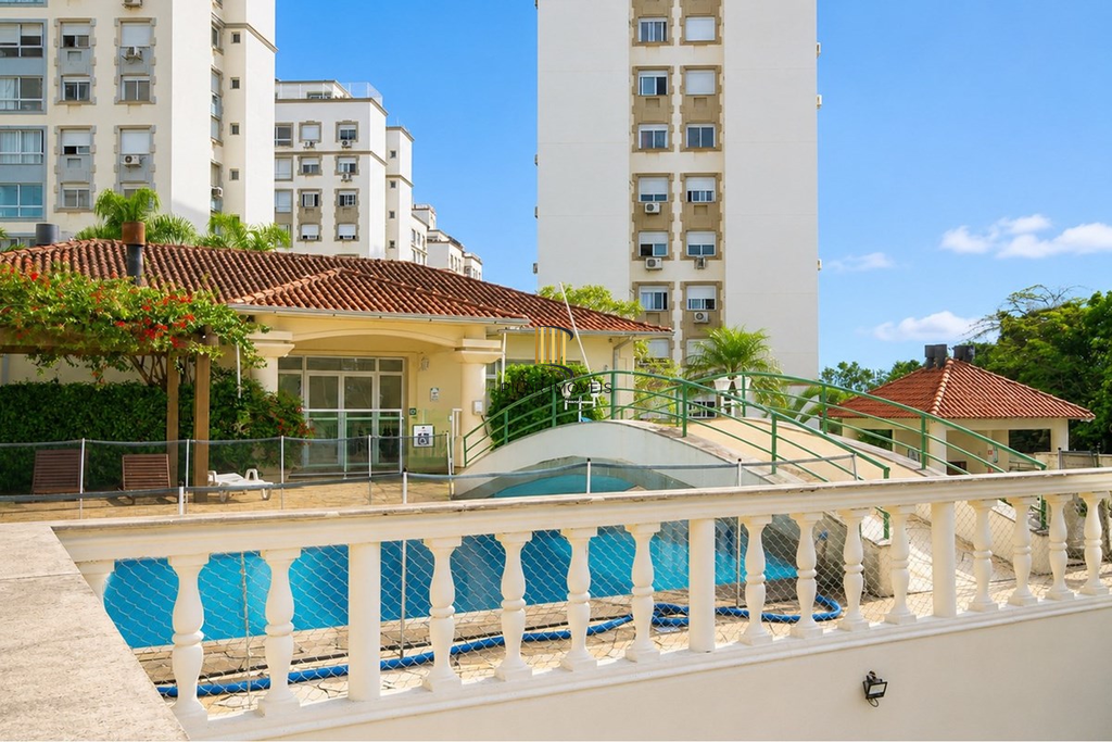 Apartamento 3 dormitórios no bairro Cavalhada