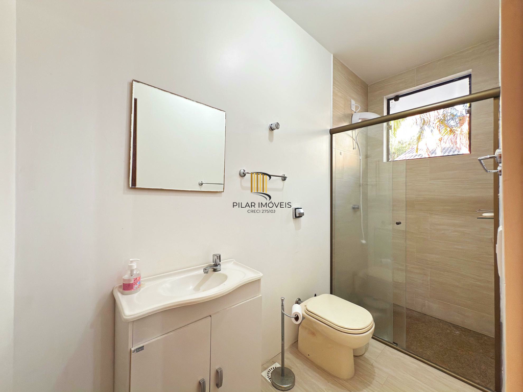 Casa 2 dormitórios no bairro Medianeira