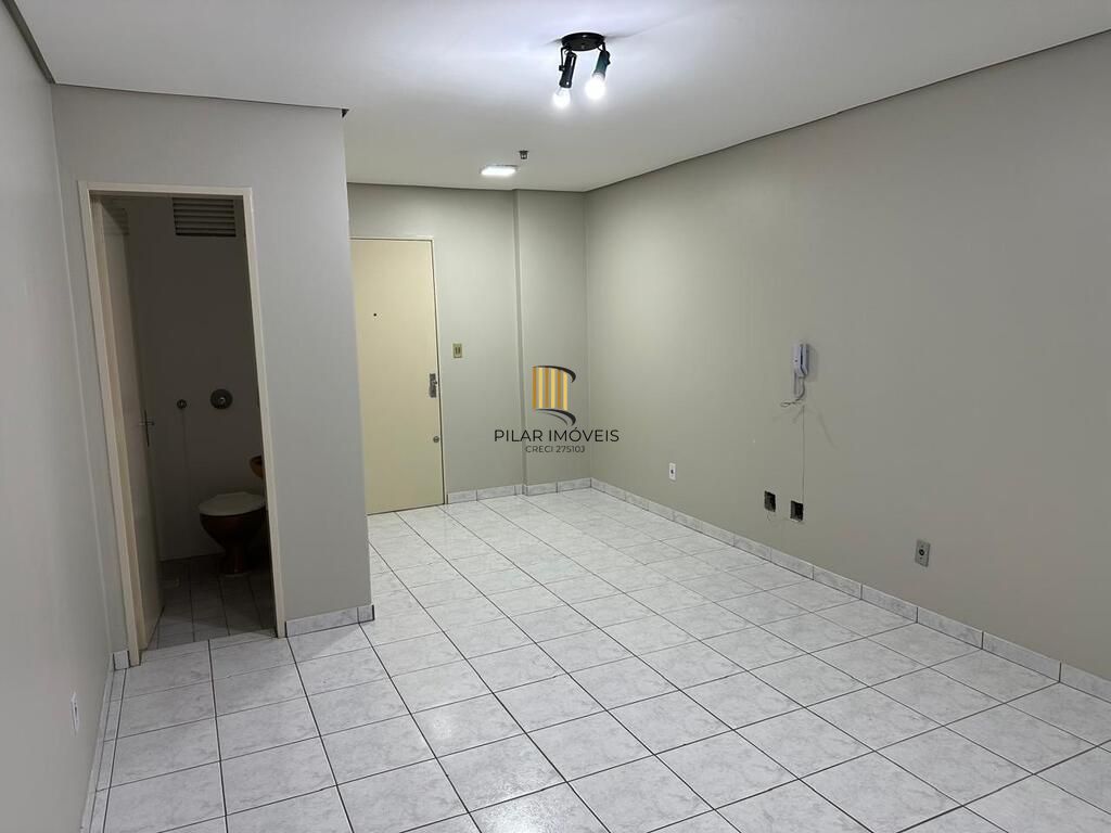 Sala Comercial no bairro Azenha