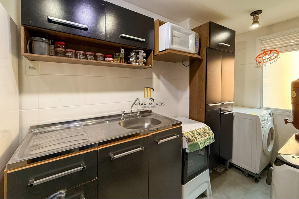 Apartamento 2 dormitórios no bairro Marechal Rondon