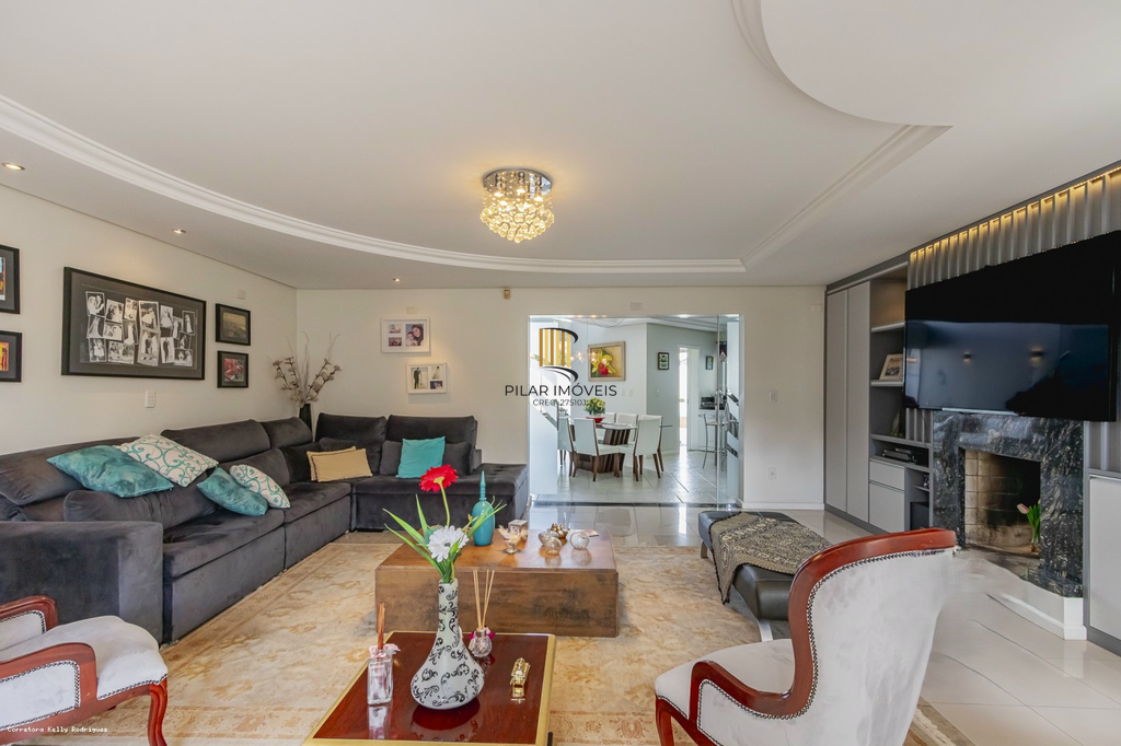 Casa 4 dormitórios no bairro Moinhos de Vento