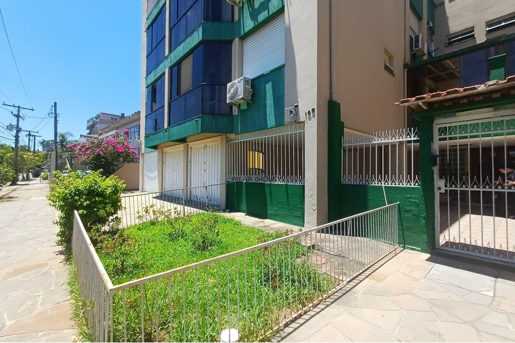 Apartamento 2 dormitórios no bairro Passo da Areia