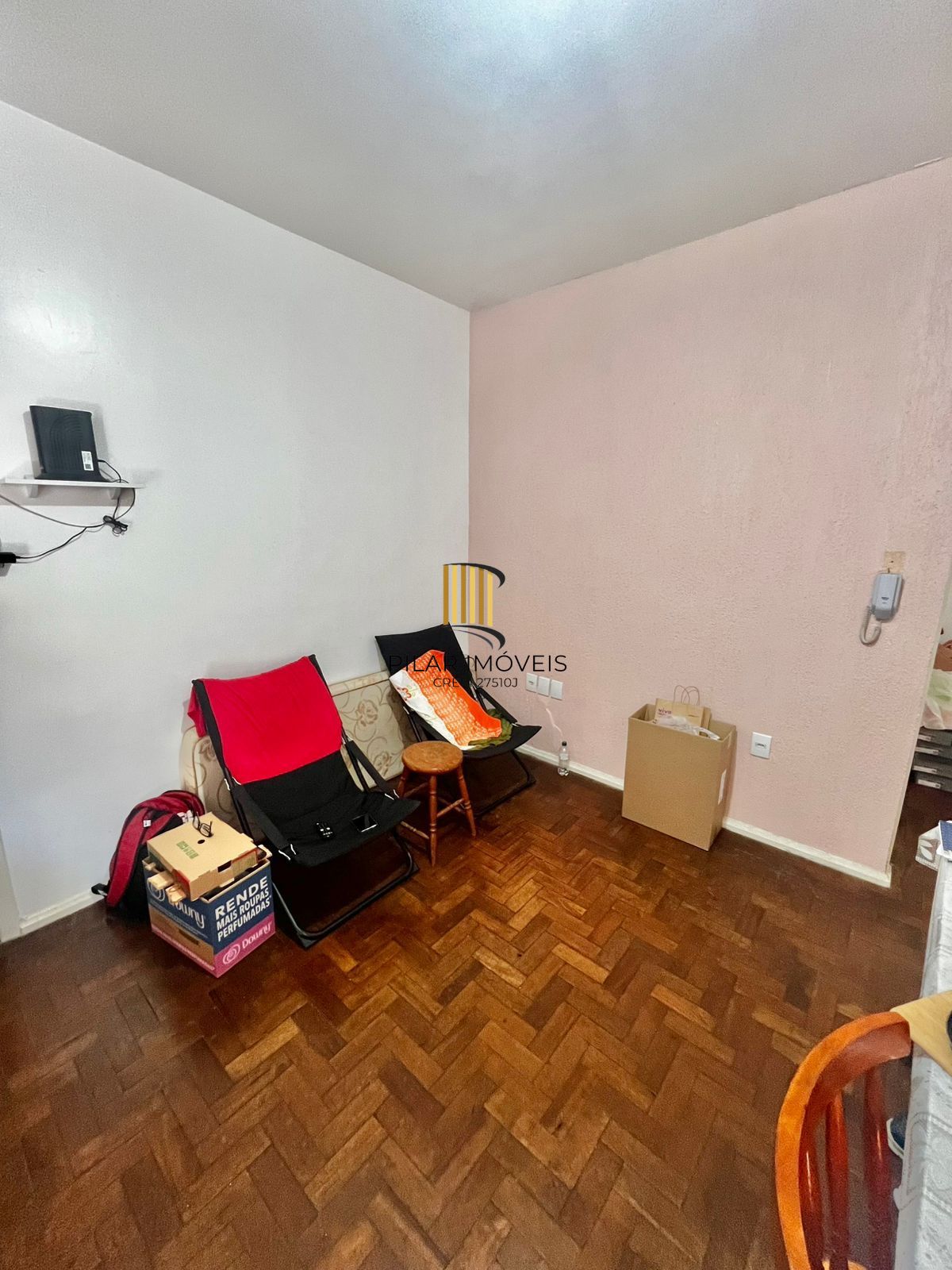 Apartamento de 1 dormitório no bairro Passo da Areia, com 41 m2, 02º pavto.