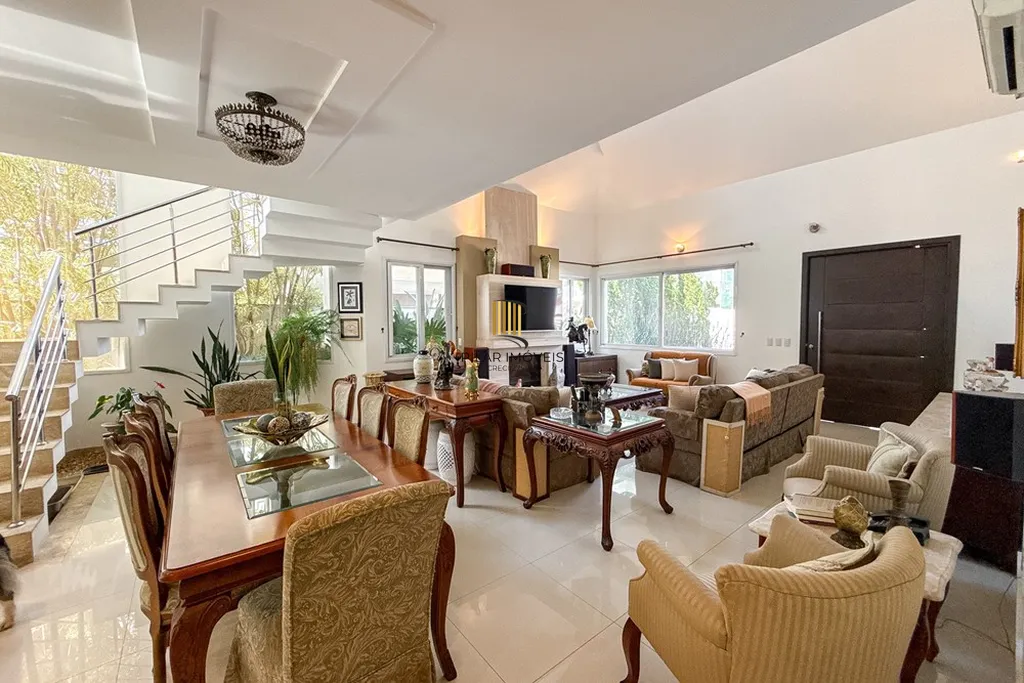 Casa 4 dormitórios no bairro Estância Velha