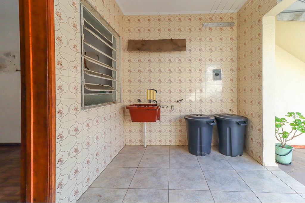 Casa 3 dormitórios no bairro Vila Ipiranga
