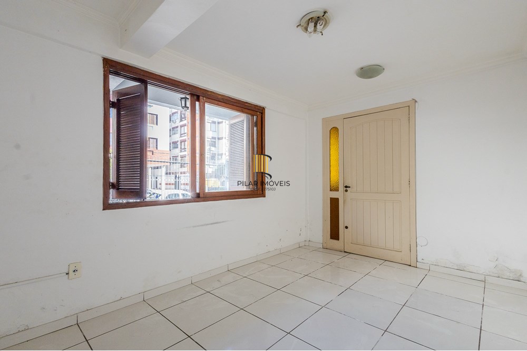 Casa 6 dormitórios no bairro Higienópolis