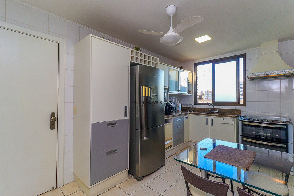 Apartamento 3 dormitórios no bairro Petrópolis