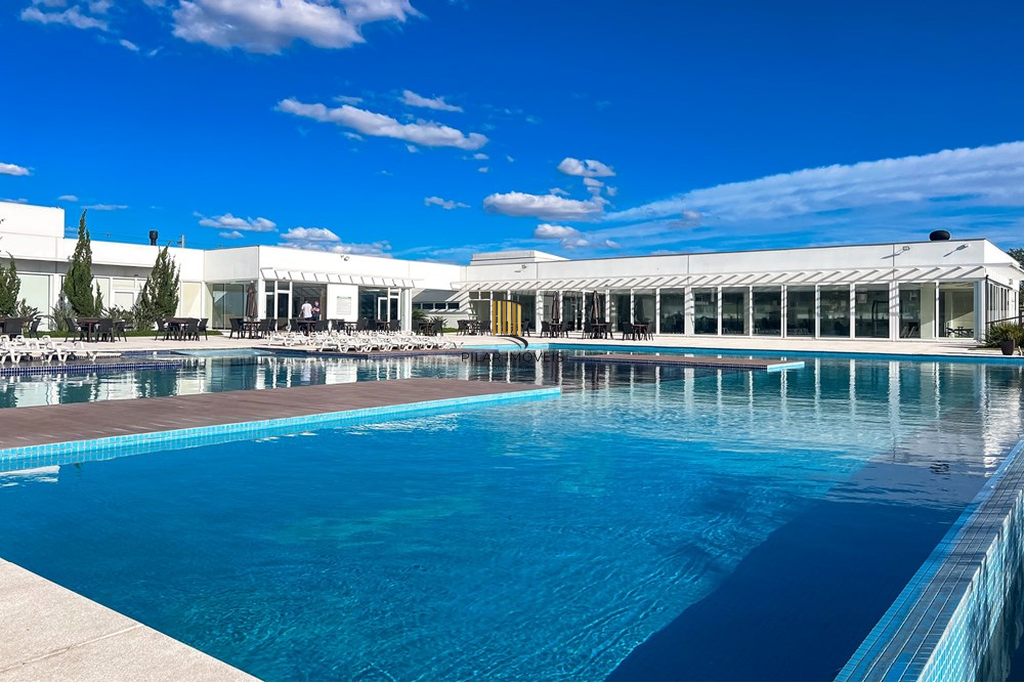 Casa de Condomínio 3 dormitórios no bairro Sanga Funda