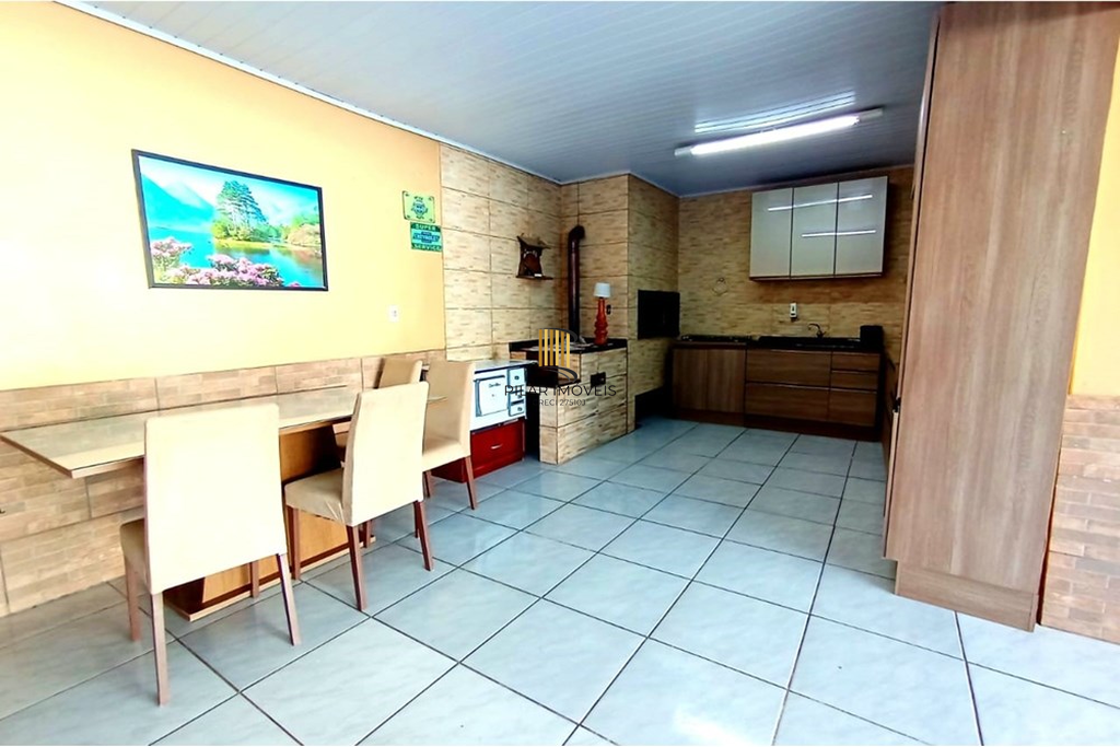 Casa 2 dormitórios no bairro Centro