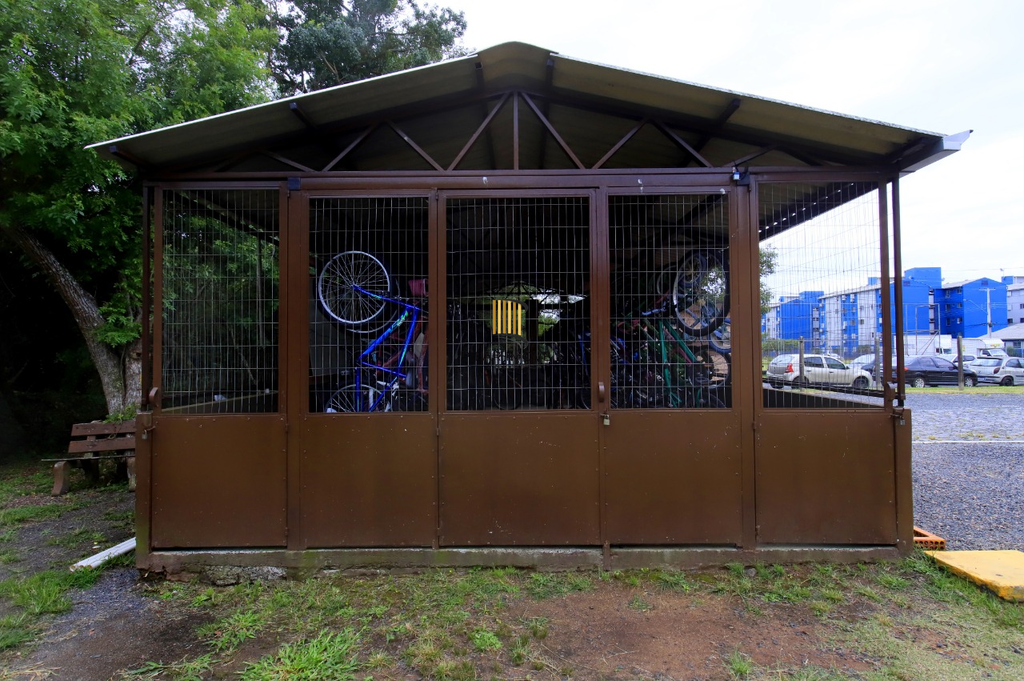 Apartamento 2 dormitórios no bairro Rubem Berta
