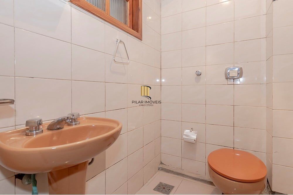 Casa 4 dormitórios no bairro Jardim Itu