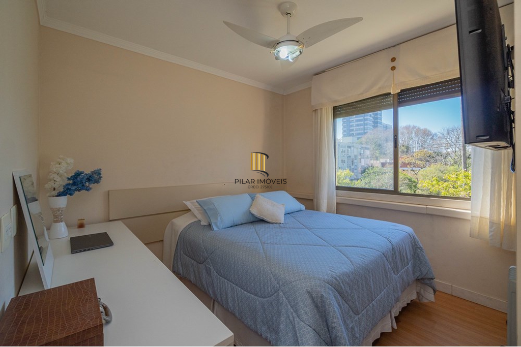Apartamento 3 dormitórios no bairro Menino Deus