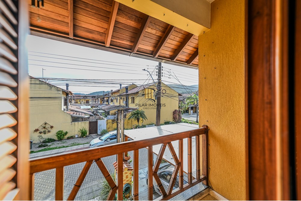 Casa de Condomínio 2 dormitórios no bairro Hípica