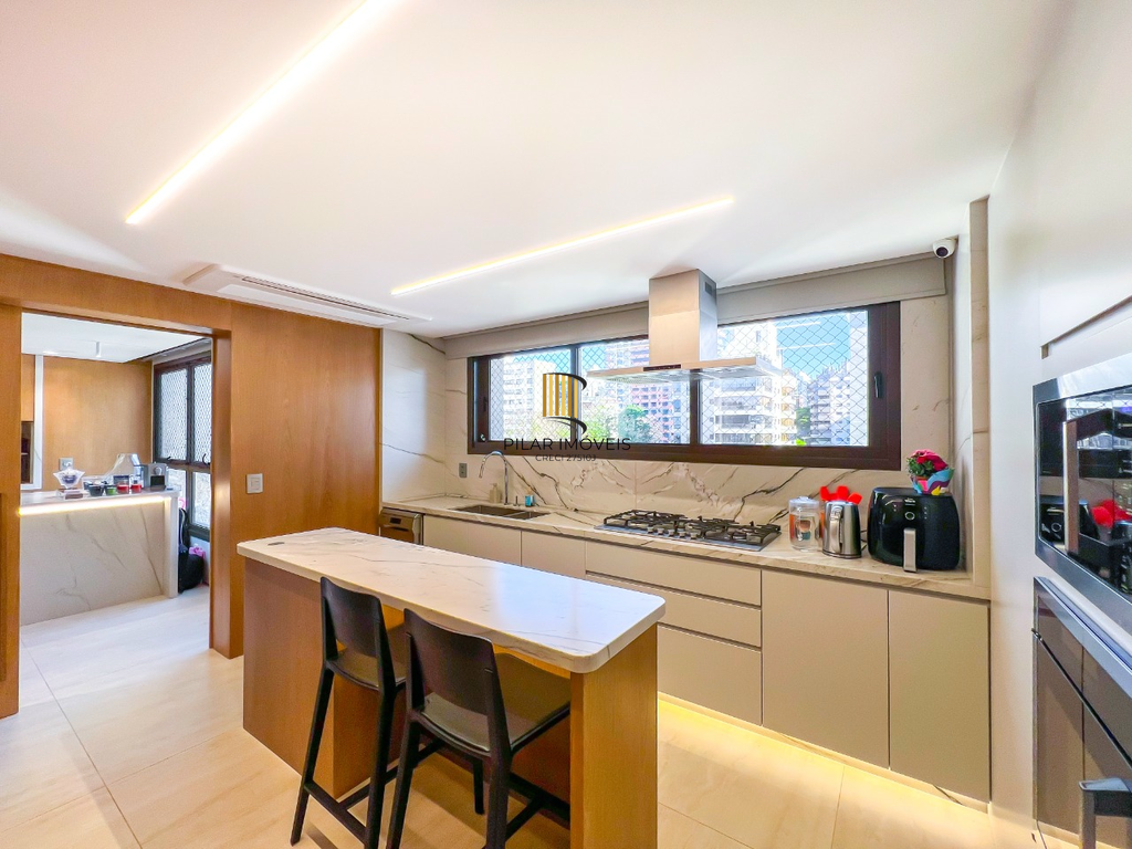 Apartamento 3 dormitórios no bairro Mont Serrat