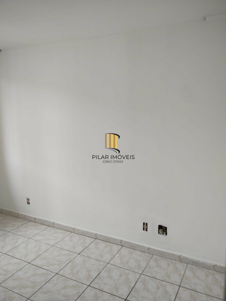 Casa de Condomínio 4 dormitórios no bairro Jardim Itu